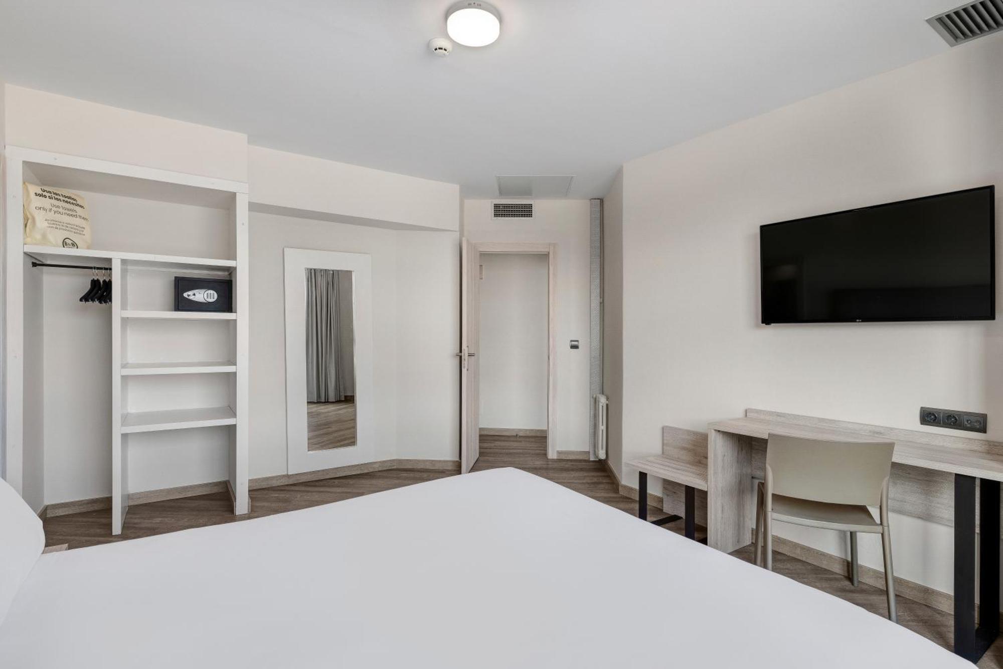 B&B Hotel Виго Экстерьер фото