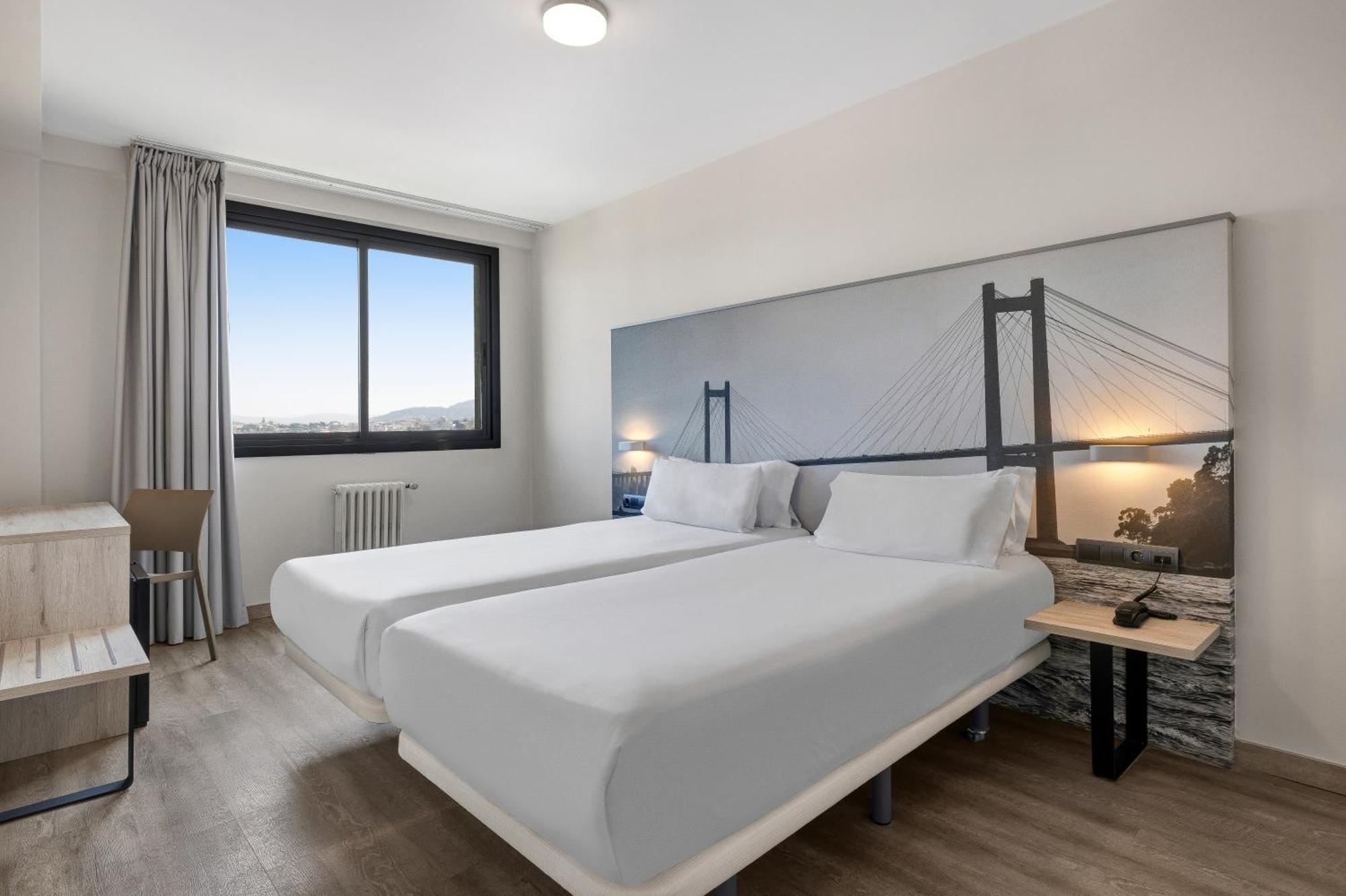 B&B Hotel Виго Экстерьер фото