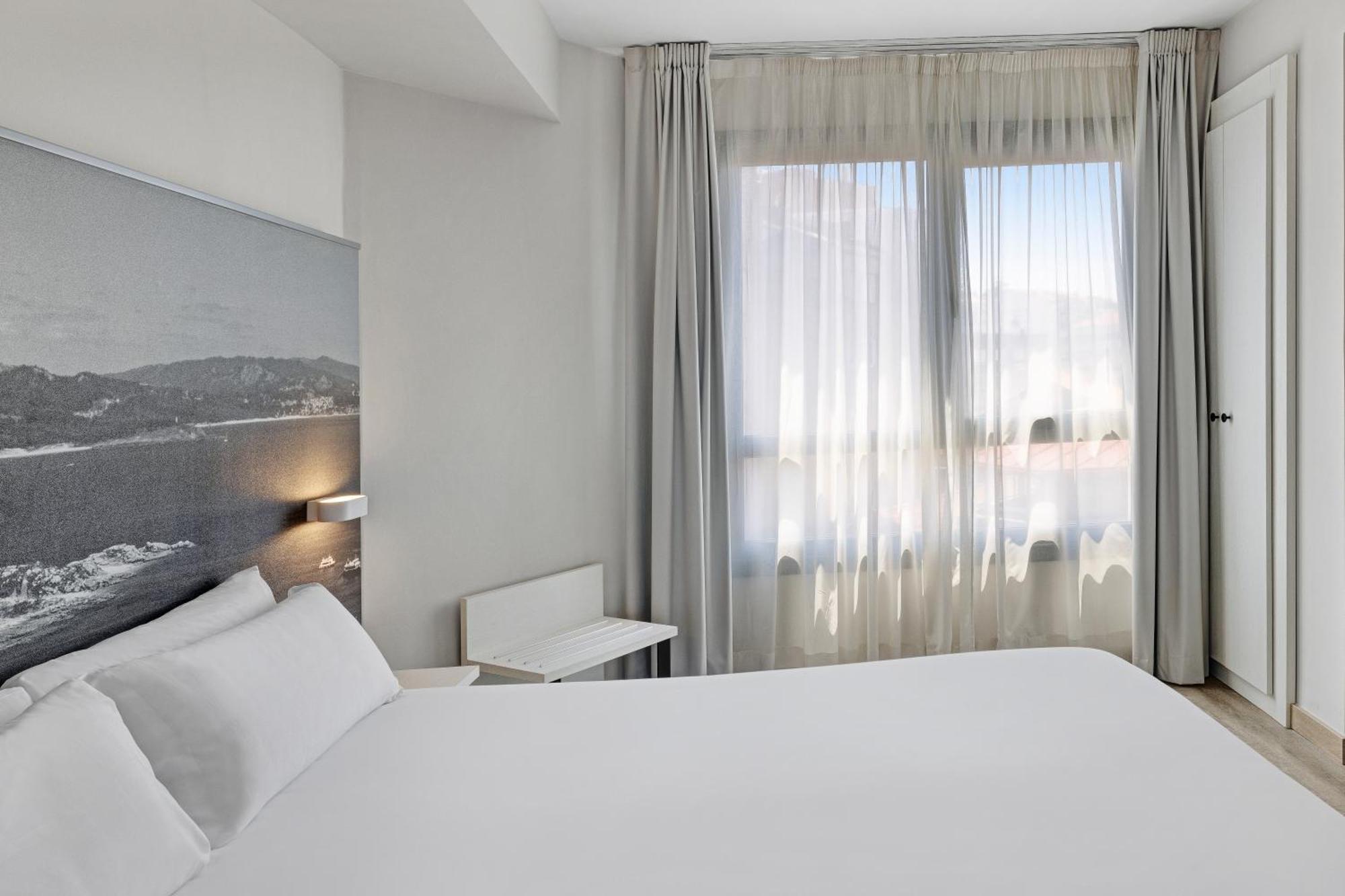 B&B Hotel Виго Экстерьер фото