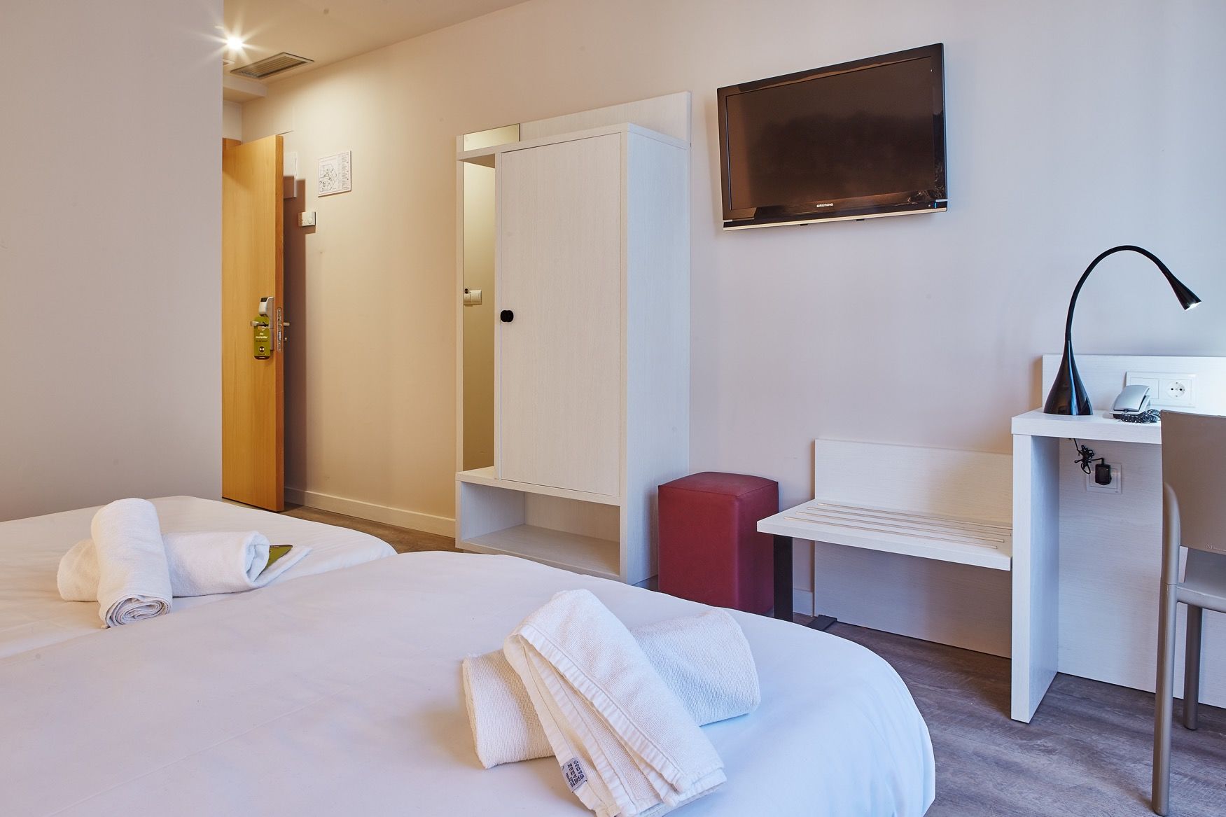 B&B Hotel Виго Номер фото